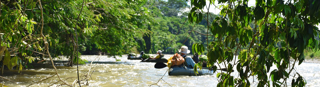 River rafting in Manu National PArk