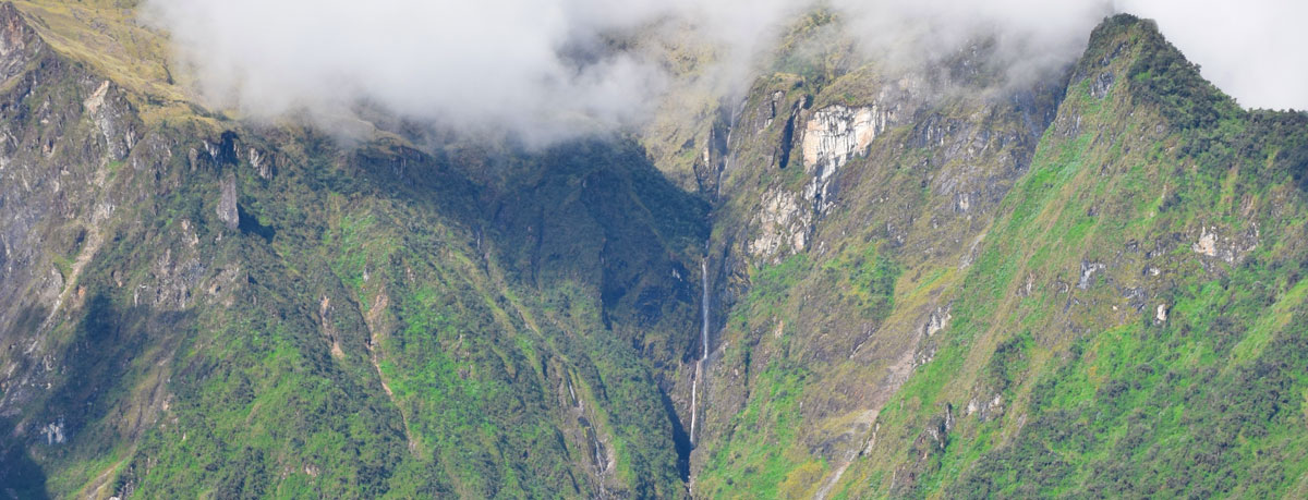 Vue sur la cascade des Andes depuis Maizal